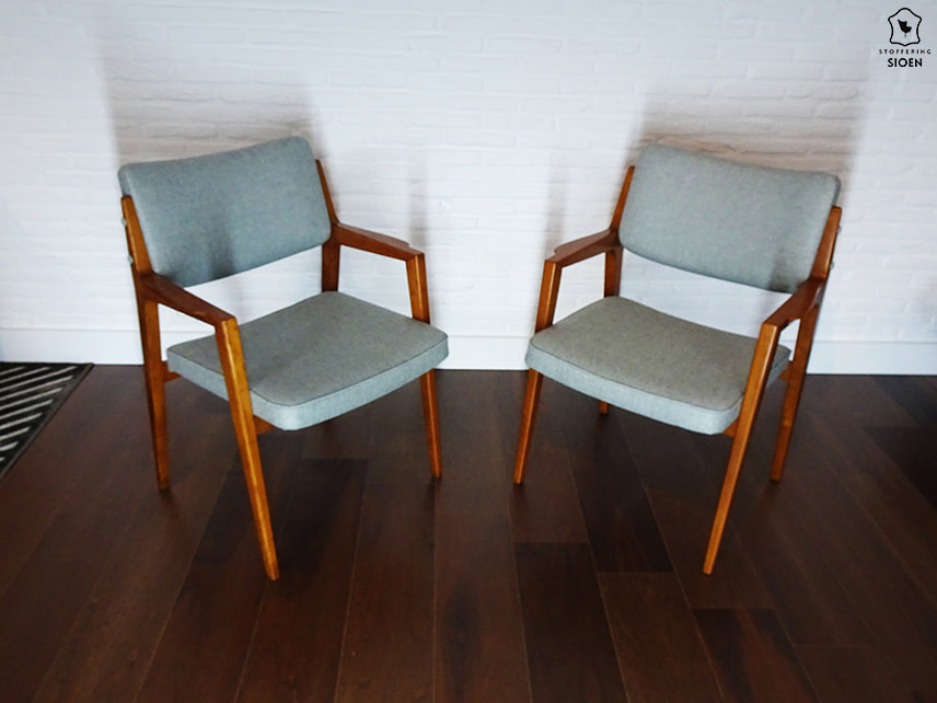 Fervent Onverschilligheid compleet Herstoffering van zetels, stoelen, chaise longues in klassieke of vintage  stijl. Herbekleding zowel in leder als in stof. - STOFFERING SIOEN